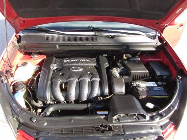 2007 Kia Rondo LX