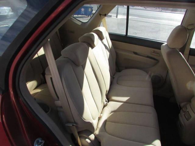 2007 Kia Rondo LX