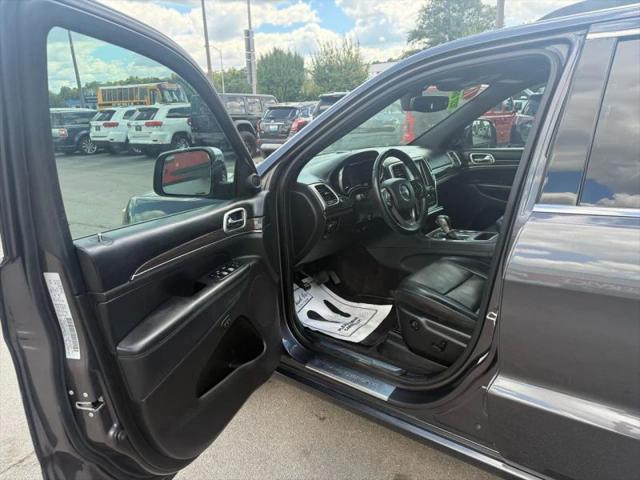 2018 Jeep Grand Cherokee Overland 4x2