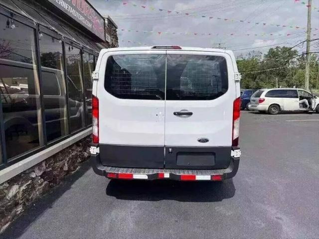 2016 Ford Transit Low Roof w/Sliding Side Door w/RWB Van 3D