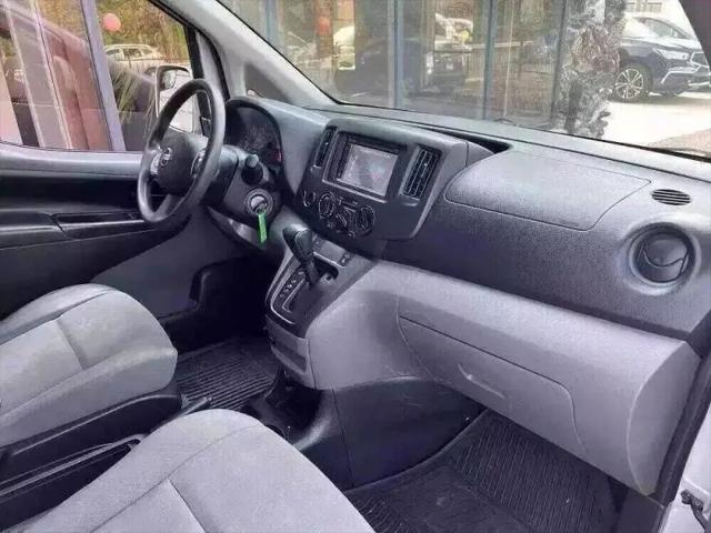2017 Nissan NV200 SV