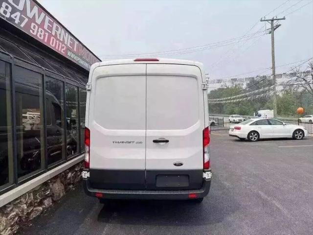 2015 Ford Transit Medium Roof w/Sliding Side Door w/RWB Van 3D