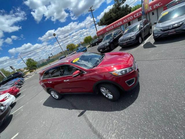 2016 Kia Sorento 2.4L LX