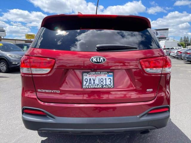2016 Kia Sorento 2.4L LX