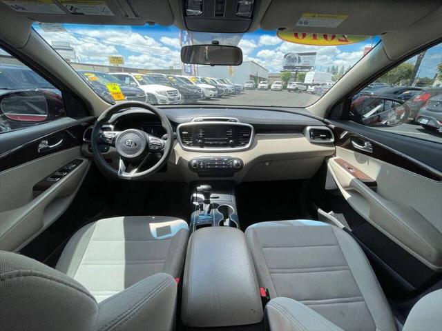 2016 Kia Sorento 2.4L LX