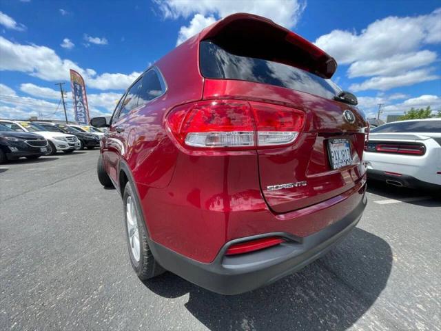 2016 Kia Sorento 2.4L LX