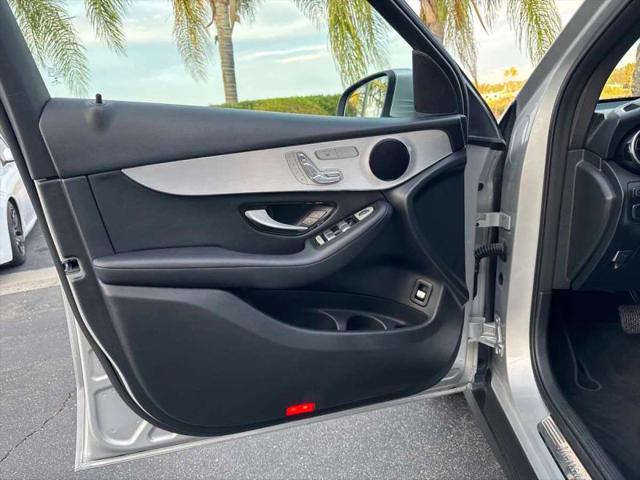 2019 Mercedes-Benz GLC GLC 300 Sport Utility 4D