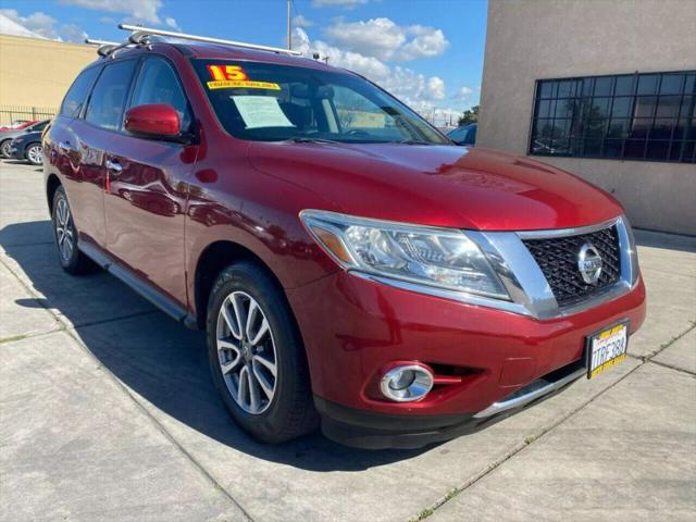 2015 Nissan Pathfinder SV for sale in Oakdale, CA