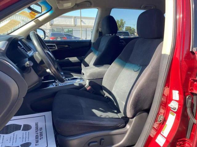 2015 Nissan Pathfinder SV