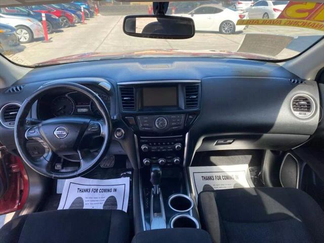 2015 Nissan Pathfinder SV