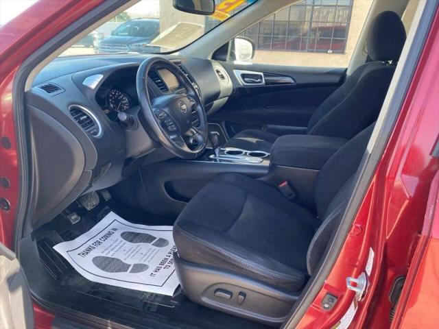 2015 Nissan Pathfinder SV