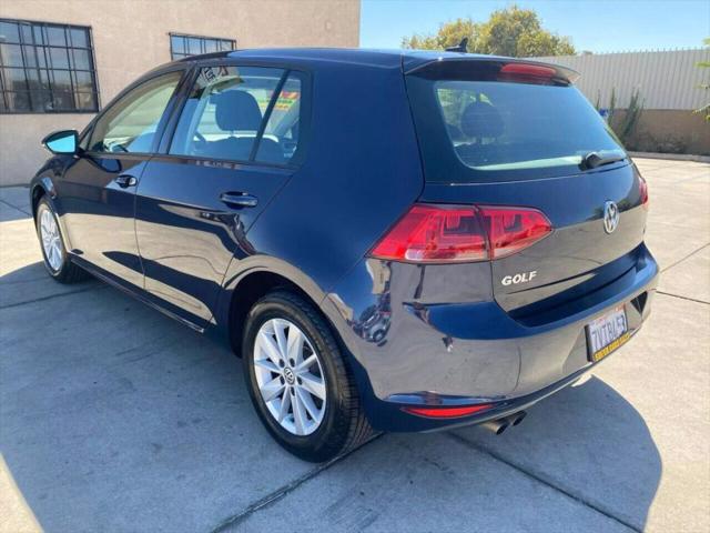 2017 Volkswagen Golf TSI S 4-Door