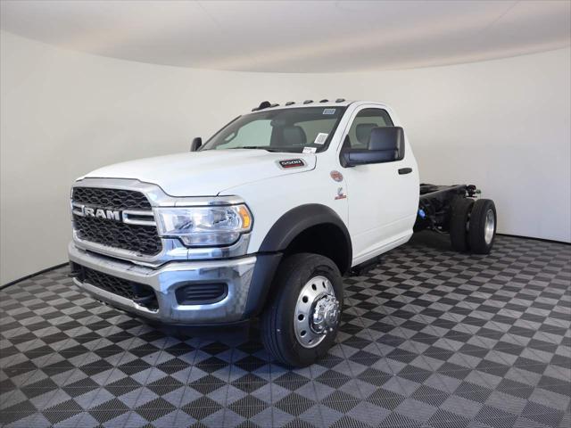 2024 RAM Ram 5500 Chassis Cab RAM 5500 TRADESMAN CHASSIS REGULAR CAB 4X4 84 CA