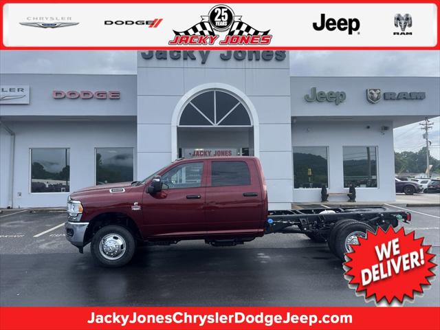 2024 RAM Ram 3500 Chassis Cab RAM 3500 TRADESMAN CREW CAB CHASSIS 4X4 60 CA