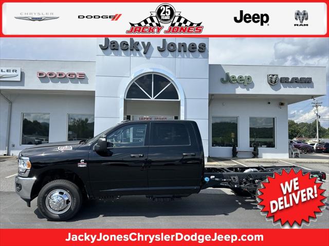 2024 RAM Ram 3500 Chassis Cab RAM 3500 TRADESMAN CREW CAB CHASSIS 4X4 60 CA
