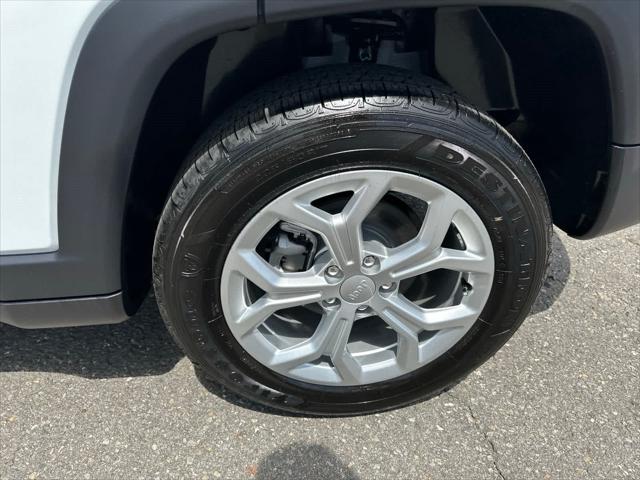 2024 Jeep Compass COMPASS SPORT 4X4