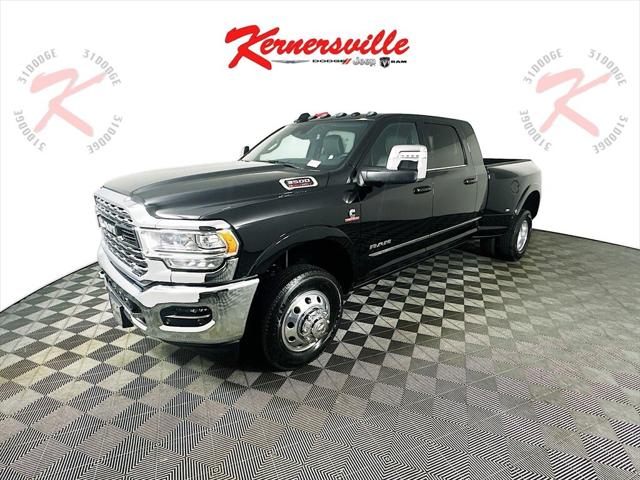 2024 RAM Ram 3500 RAM 3500 LIMITED MEGA CAB 4X4 64 BOX