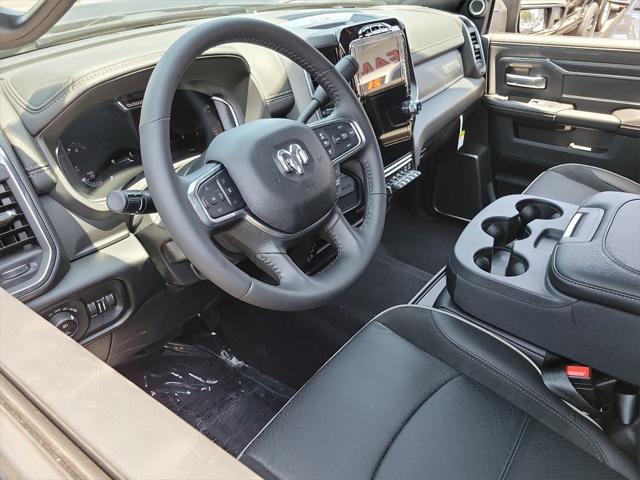 2024 RAM Ram 3500 RAM 3500 LARAMIE CREW CAB 4X4 8 BOX
