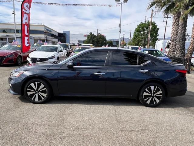 2021 Nissan Altima SV FWD
