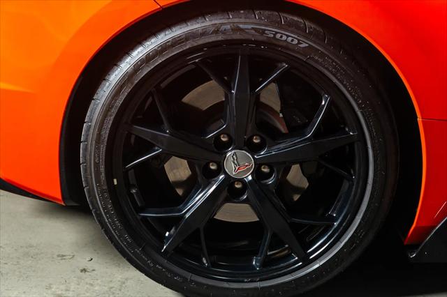 2021 Chevrolet Corvette Stingray RWD Convertible 2LT