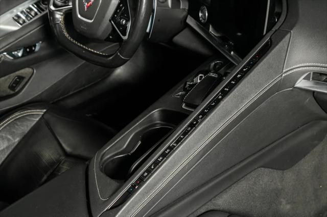 2021 Chevrolet Corvette Stingray RWD Convertible 2LT