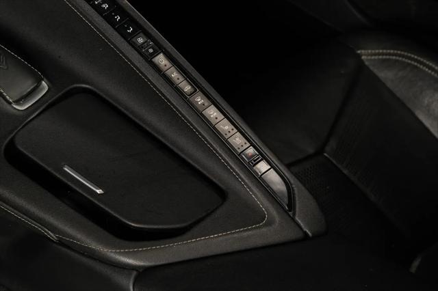 2021 Chevrolet Corvette Stingray RWD Convertible 2LT