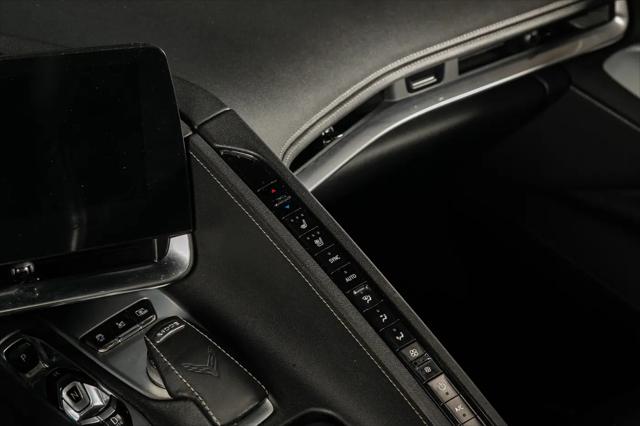 2021 Chevrolet Corvette Stingray RWD Convertible 2LT