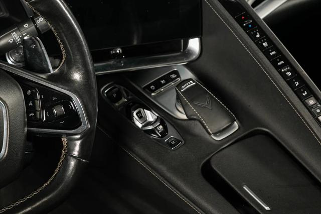 2021 Chevrolet Corvette Stingray RWD Convertible 2LT