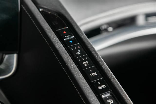 2021 Chevrolet Corvette Stingray RWD Convertible 2LT