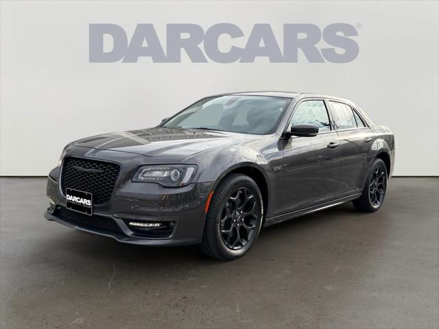 2023 Chrysler 300 Touring L AWD