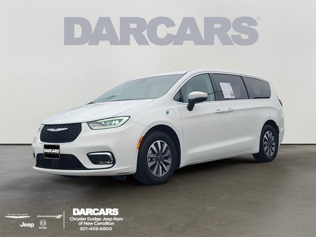 2023 Chrysler Pacifica Hybrid Touring L 2023 Chrysler Pacifica Hybrid Touring L