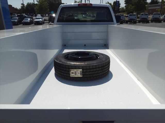 2024 Chevrolet Silverado 6500HD 1WT