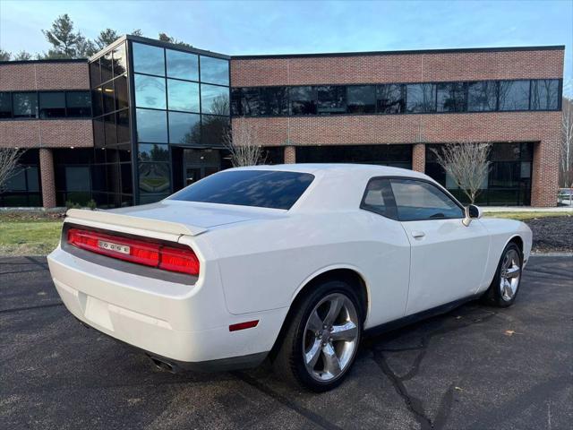 2013 Dodge Challenger R/T Plus