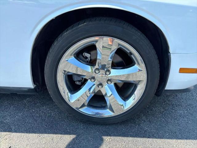 2013 Dodge Challenger R/T Plus