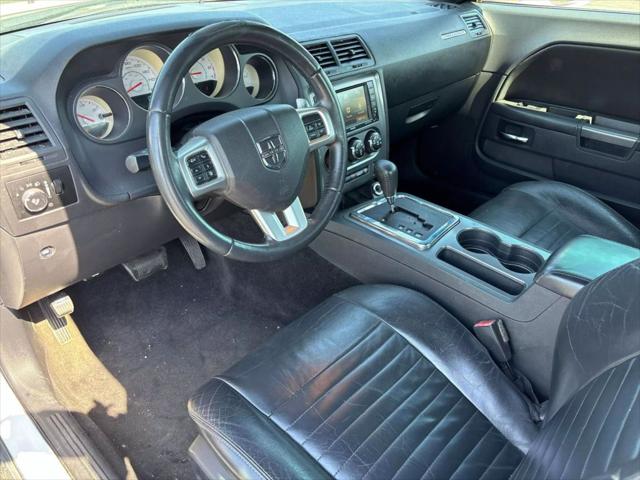 2013 Dodge Challenger R/T Plus