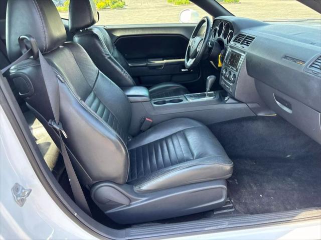 2013 Dodge Challenger R/T Plus