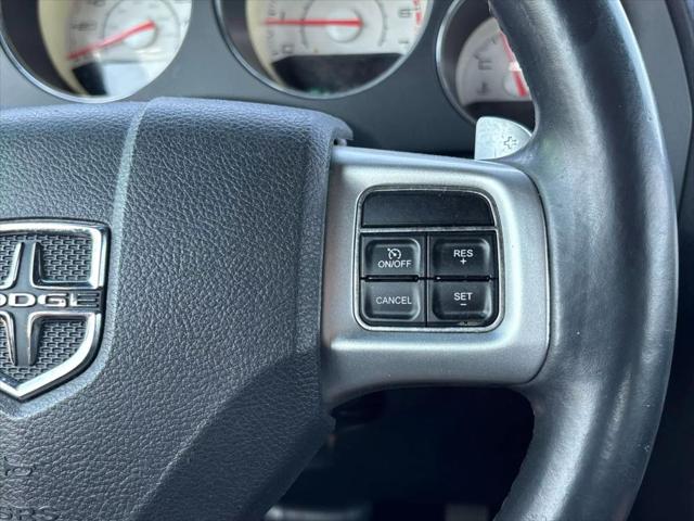 2013 Dodge Challenger R/T Plus