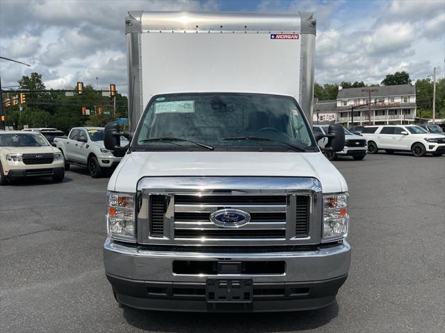 2025 Ford E-350 Cutaway E-350 15 FT Box Truck