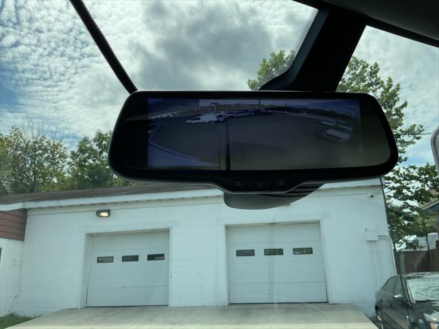 2025 Ford E-350 Cutaway E-350 15 FT Box Truck