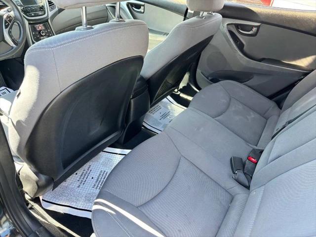 2014 Hyundai Elantra SE