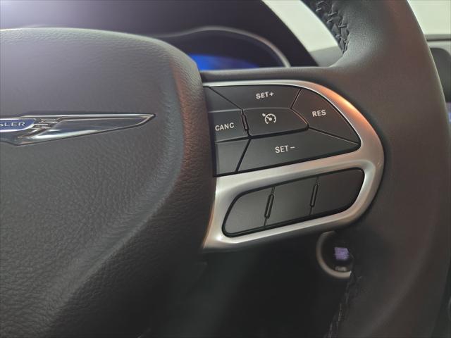 2023 Chrysler 300 Touring