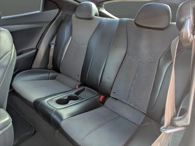 2016 Hyundai Veloster Base