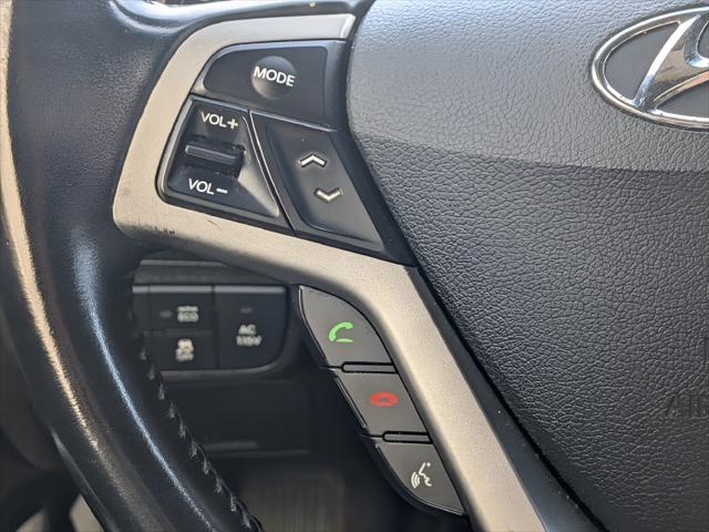2016 Hyundai Veloster Base
