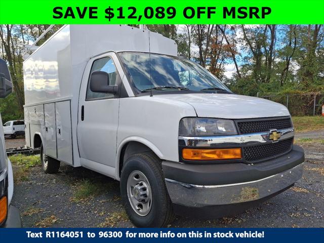 2024 Chevrolet Express Cutaway Work Van