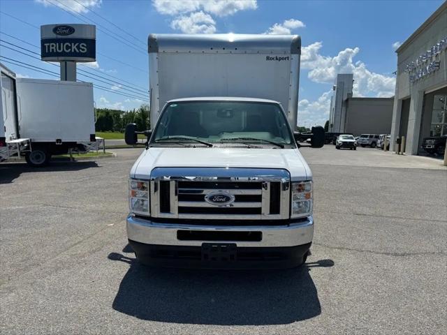 2025 Ford E-350 Cutaway E-Series Cutaway