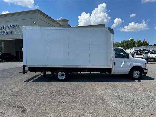 2025 Ford E-350 Cutaway E-Series Cutaway
