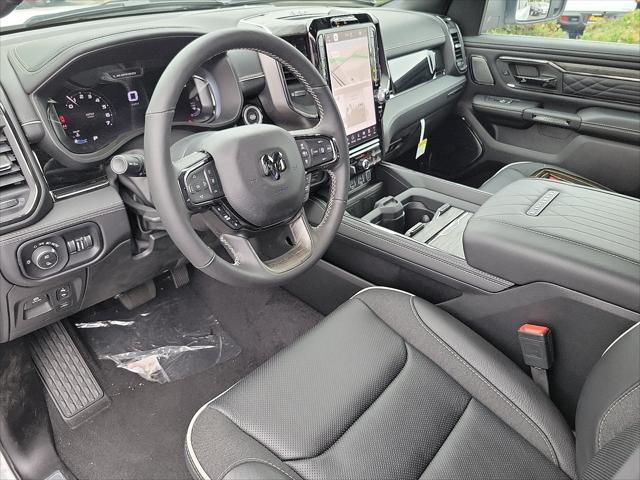 2025 RAM Ram 1500 RAM 1500 LIMITED CREW CAB 4X4 57 BOX