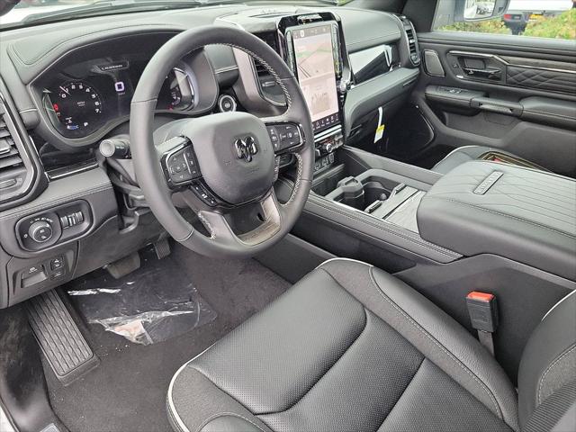 2025 RAM Ram 1500 RAM 1500 LIMITED CREW CAB 4X4 57 BOX