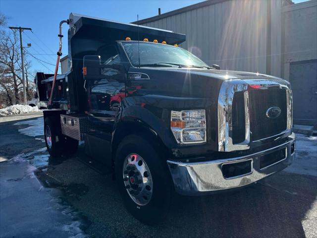2025 Ford F-750 SUPER DUTY