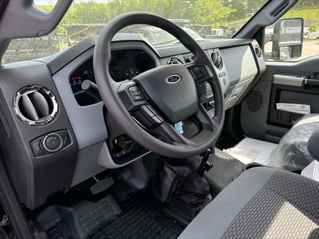 2025 Ford F-750 SUPER DUTY